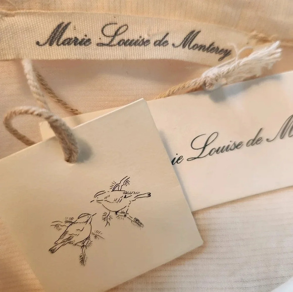 NWT || MARIE LOUISE DE MONTEREY || gorgeous blouse - Picture 11 of 11